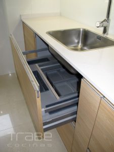 atlantico laminado blanco brillo con roble natura silestone 05