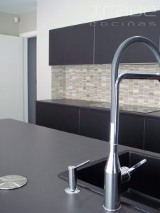 cocinas lugo alboran cristal mate dekton 04